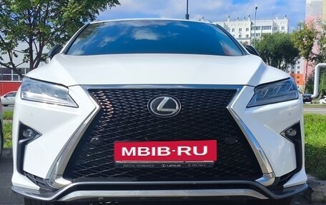 Lexus RX IV рестайлинг, 2017 год, 3 600 000 рублей, 2 фотография