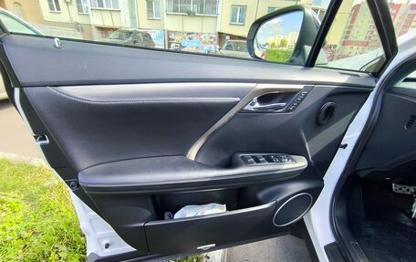 Lexus RX IV рестайлинг, 2017 год, 3 600 000 рублей, 11 фотография
