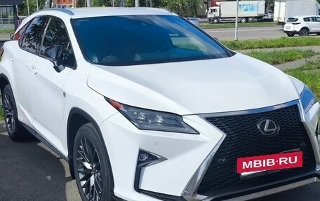 Lexus RX IV рестайлинг, 2017 год, 3 600 000 рублей, 4 фотография