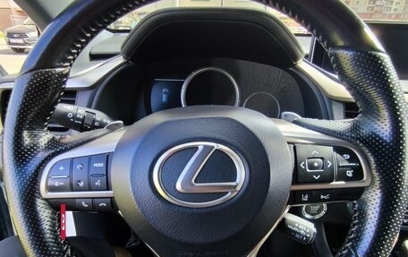 Lexus RX IV рестайлинг, 2017 год, 3 600 000 рублей, 16 фотография