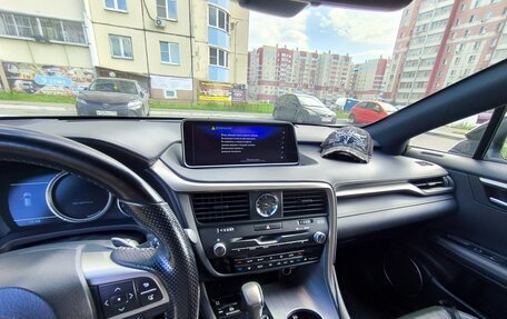 Lexus RX IV рестайлинг, 2017 год, 3 600 000 рублей, 20 фотография