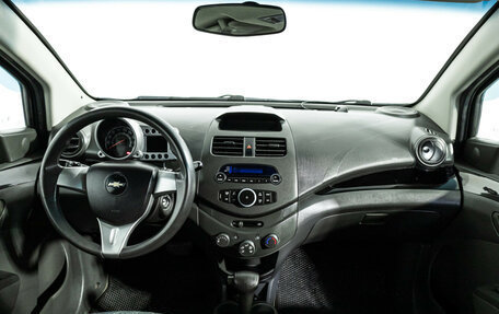 Chevrolet Spark III, 2011 год, 699 700 рублей, 14 фотография