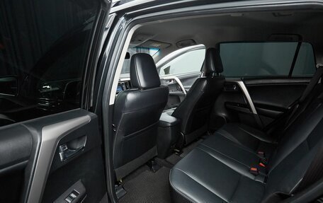 Toyota RAV4, 2015 год, 1 837 000 рублей, 14 фотография