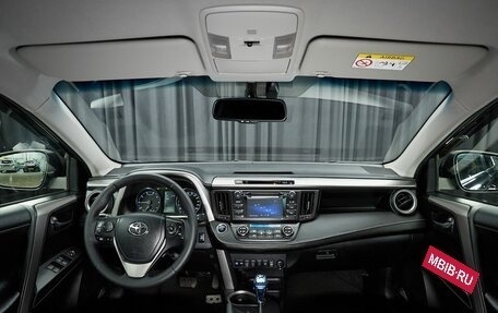 Toyota RAV4, 2015 год, 1 837 000 рублей, 7 фотография