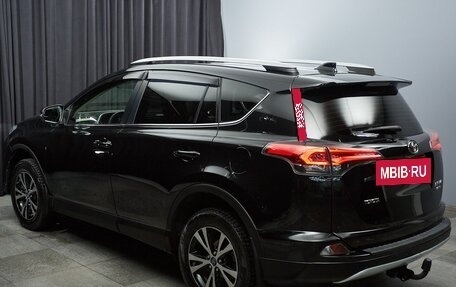Toyota RAV4, 2015 год, 1 837 000 рублей, 6 фотография