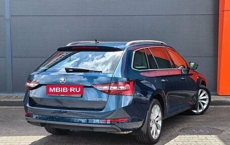 Skoda Superb III рестайлинг, 2016 год, 2 999 000 рублей, 4 фотография