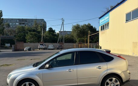Ford Focus II рестайлинг, 2005 год, 350 000 рублей, 1 фотография