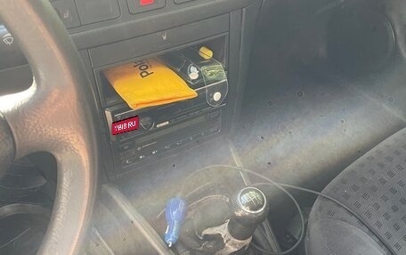 Volkswagen Golf IV, 2000 год, 500 000 рублей, 2 фотография