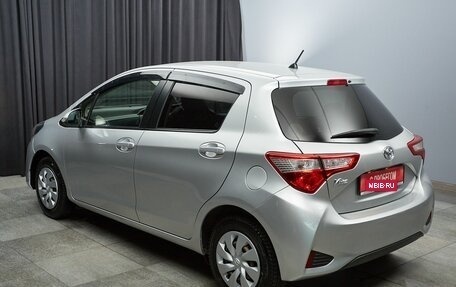 Toyota Vitz, 2018 год, 877 000 рублей, 6 фотография