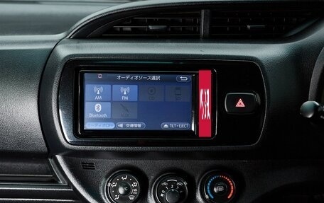 Toyota Vitz, 2018 год, 877 000 рублей, 17 фотография