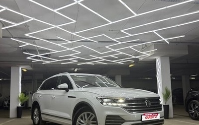 Volkswagen Touareg III, 2019 год, 3 900 000 рублей, 1 фотография