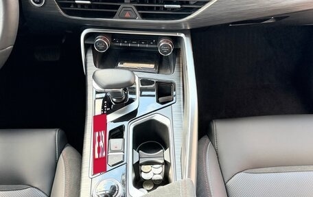 Geely Tugella FY11, 2024 год, 3 300 000 рублей, 15 фотография