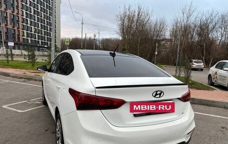 Hyundai Solaris II рестайлинг, 2019 год, 1 390 000 рублей, 4 фотография