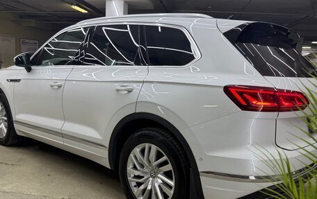 Volkswagen Touareg III, 2019 год, 3 900 000 рублей, 11 фотография
