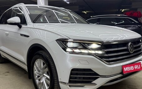 Volkswagen Touareg III, 2019 год, 3 900 000 рублей, 7 фотография