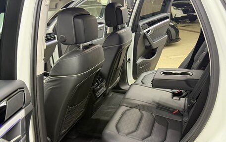Volkswagen Touareg III, 2019 год, 3 900 000 рублей, 26 фотография