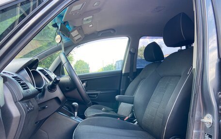 KIA Venga I, 2011 год, 860 000 рублей, 8 фотография