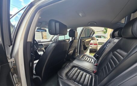 Volkswagen Passat B7, 2011 год, 950 000 рублей, 14 фотография