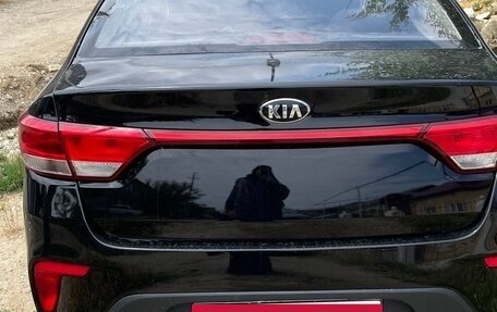 KIA Rio IV, 2018 год, 1 200 000 рублей, 3 фотография