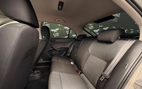 Skoda Rapid I, 2015 год, 999 000 рублей, 11 фотография