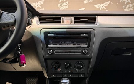 Skoda Rapid I, 2015 год, 999 000 рублей, 13 фотография