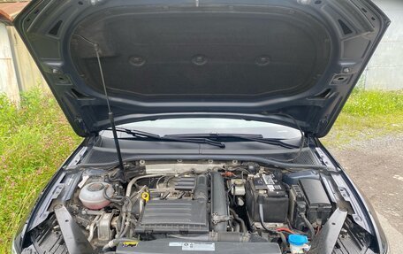 Volkswagen Passat B8 рестайлинг, 2018 год, 2 370 000 рублей, 8 фотография
