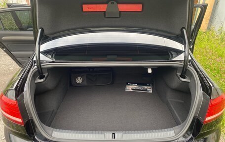 Volkswagen Passat B8 рестайлинг, 2018 год, 2 370 000 рублей, 16 фотография
