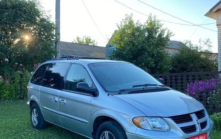 Dodge Caravan IV, 2003 год, 650 000 рублей, 2 фотография