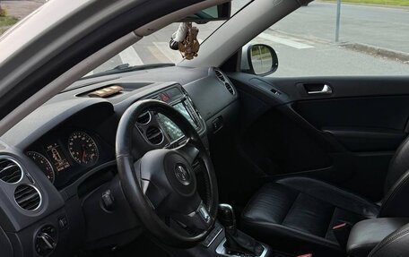 Volkswagen Tiguan I, 2010 год, 1 200 000 рублей, 8 фотография