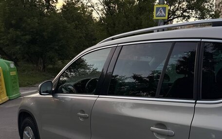 Volkswagen Tiguan I, 2010 год, 1 200 000 рублей, 16 фотография