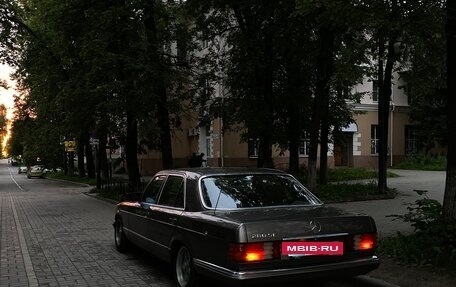Mercedes-Benz S-Класс, 1984 год, 2 000 000 рублей, 10 фотография