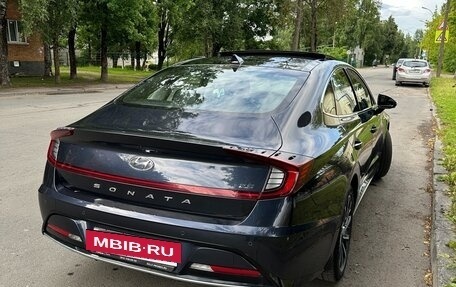 Hyundai Sonata VIII, 2019 год, 2 900 000 рублей, 2 фотография
