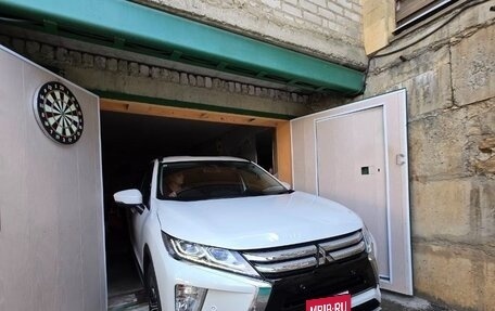 Mitsubishi Eclipse Cross, 2018 год, 2 150 000 рублей, 3 фотография