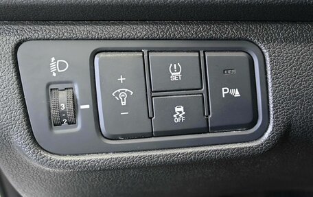 Hyundai Solaris II рестайлинг, 2021 год, 1 729 900 рублей, 25 фотография