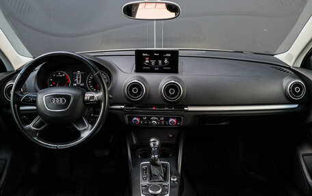 Audi A3, 2013 год, 1 225 000 рублей, 10 фотография