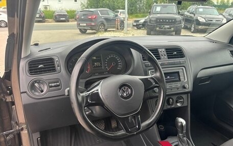 Volkswagen Polo VI (EU Market), 2016 год, 950 000 рублей, 16 фотография