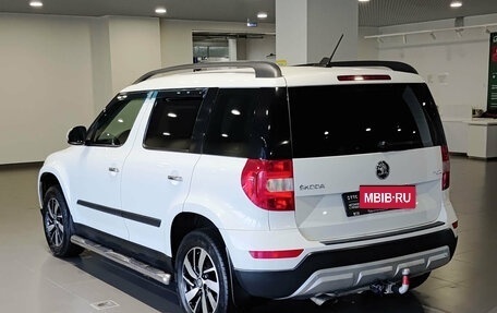 Skoda Yeti I рестайлинг, 2017 год, 1 420 000 рублей, 8 фотография