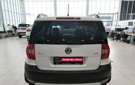 Skoda Yeti I рестайлинг, 2014 год, 1 290 000 рублей, 10 фотография