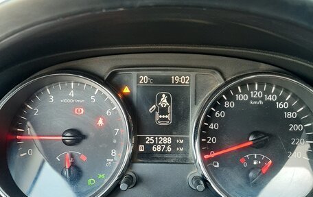 Nissan Qashqai, 2010 год, 790 000 рублей, 6 фотография