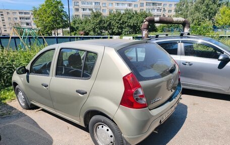 Renault Sandero I, 2013 год, 750 000 рублей, 2 фотография