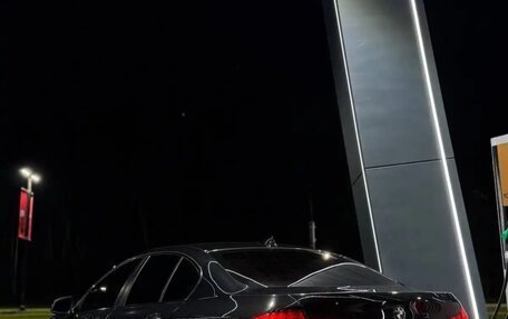 BMW 5 серия, 2012 год, 1 950 000 рублей, 2 фотография