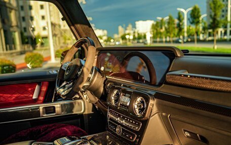 Mercedes-Benz G-Класс AMG, 2023 год, 20 500 000 рублей, 15 фотография