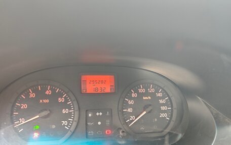 Renault Logan I, 2006 год, 150 000 рублей, 6 фотография