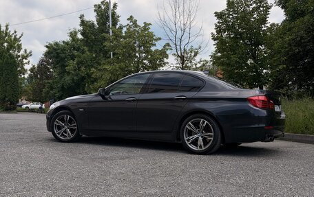 BMW 5 серия, 2011 год, 1 800 000 рублей, 18 фотография
