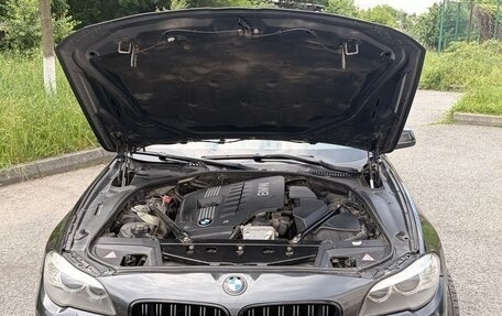 BMW 5 серия, 2011 год, 1 800 000 рублей, 15 фотография