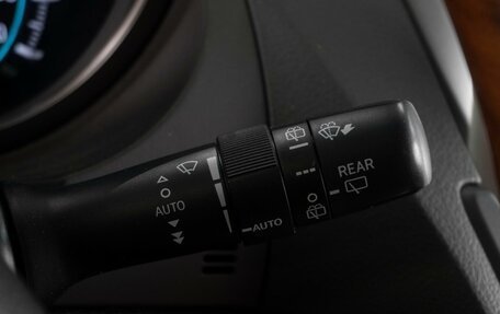 Toyota Land Cruiser Prado 150 рестайлинг 2, 2013 год, 3 999 000 рублей, 22 фотография