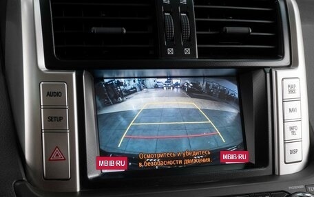 Toyota Land Cruiser Prado 150 рестайлинг 2, 2013 год, 3 999 000 рублей, 24 фотография