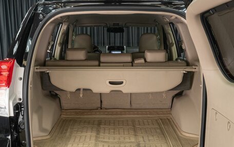 Toyota Land Cruiser Prado 150 рестайлинг 2, 2013 год, 3 999 000 рублей, 29 фотография