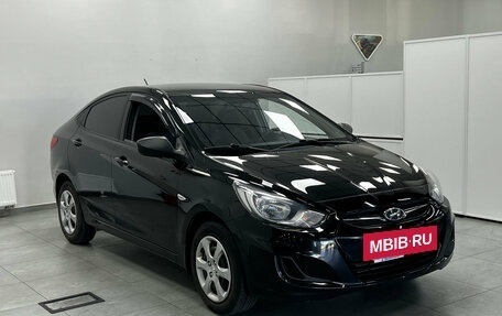 Hyundai Solaris II рестайлинг, 2013 год, 920 000 рублей, 2 фотография