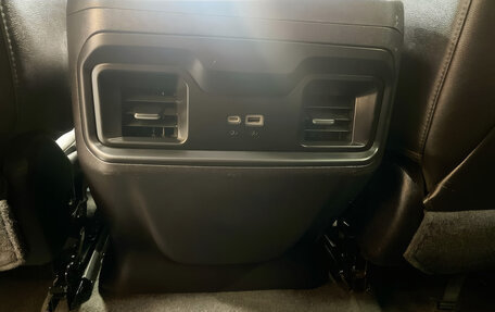 Chevrolet Silverado, 2024 год, 6 775 756 рублей, 25 фотография